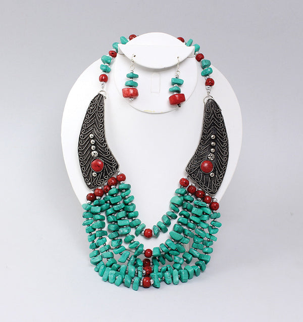 Beaded Turquoise Winged Necklace Set