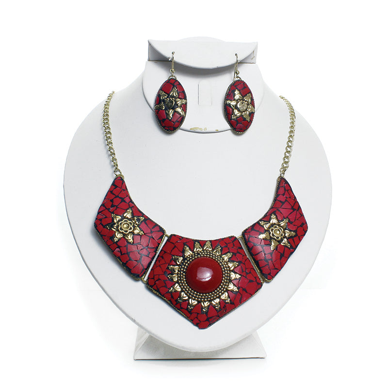 Queen Nefertiti Ruby Sun Necklace Set