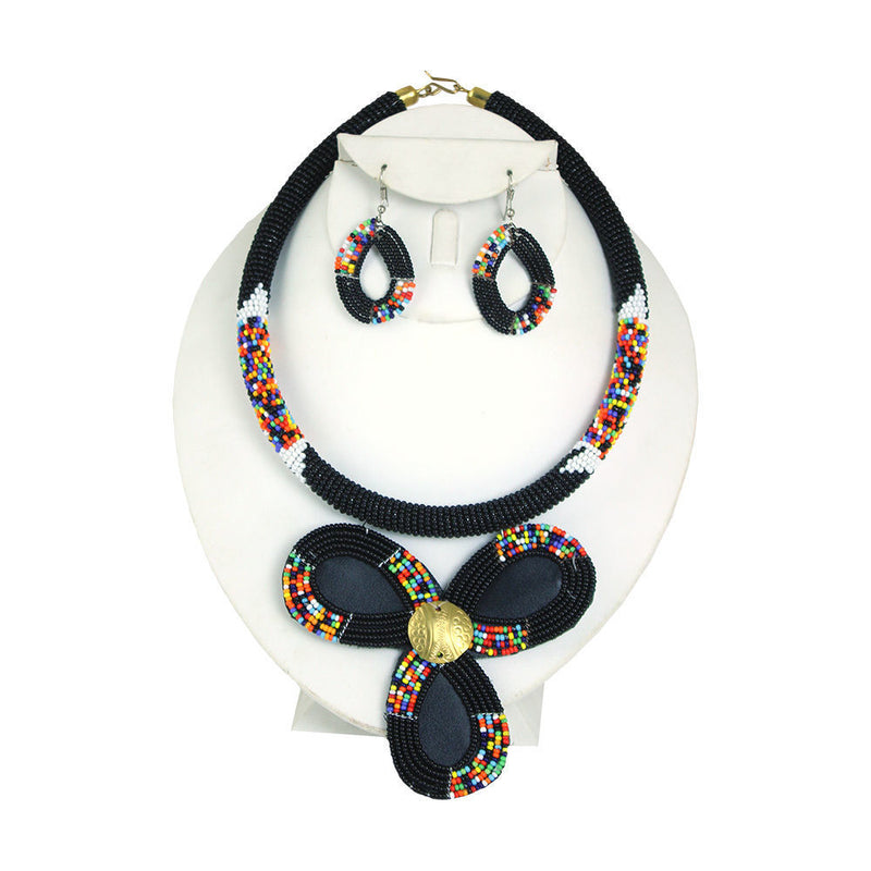 Maasai Bead Petal Necklace Set: Black